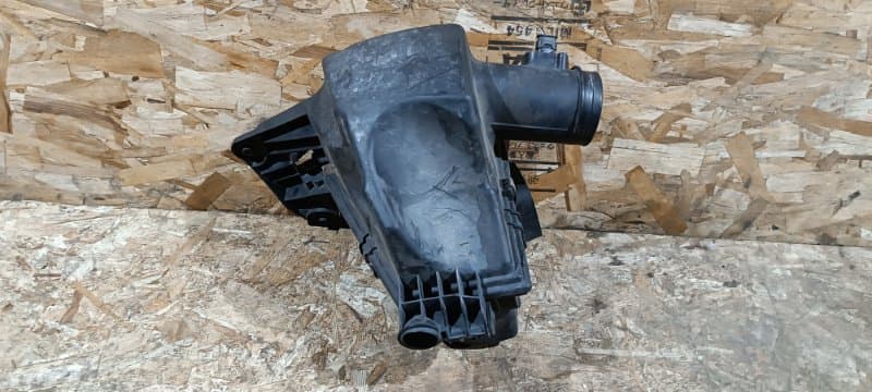 КОРПУС ВОЗДУШНОГО ФИЛЬТРА С ДМРВ